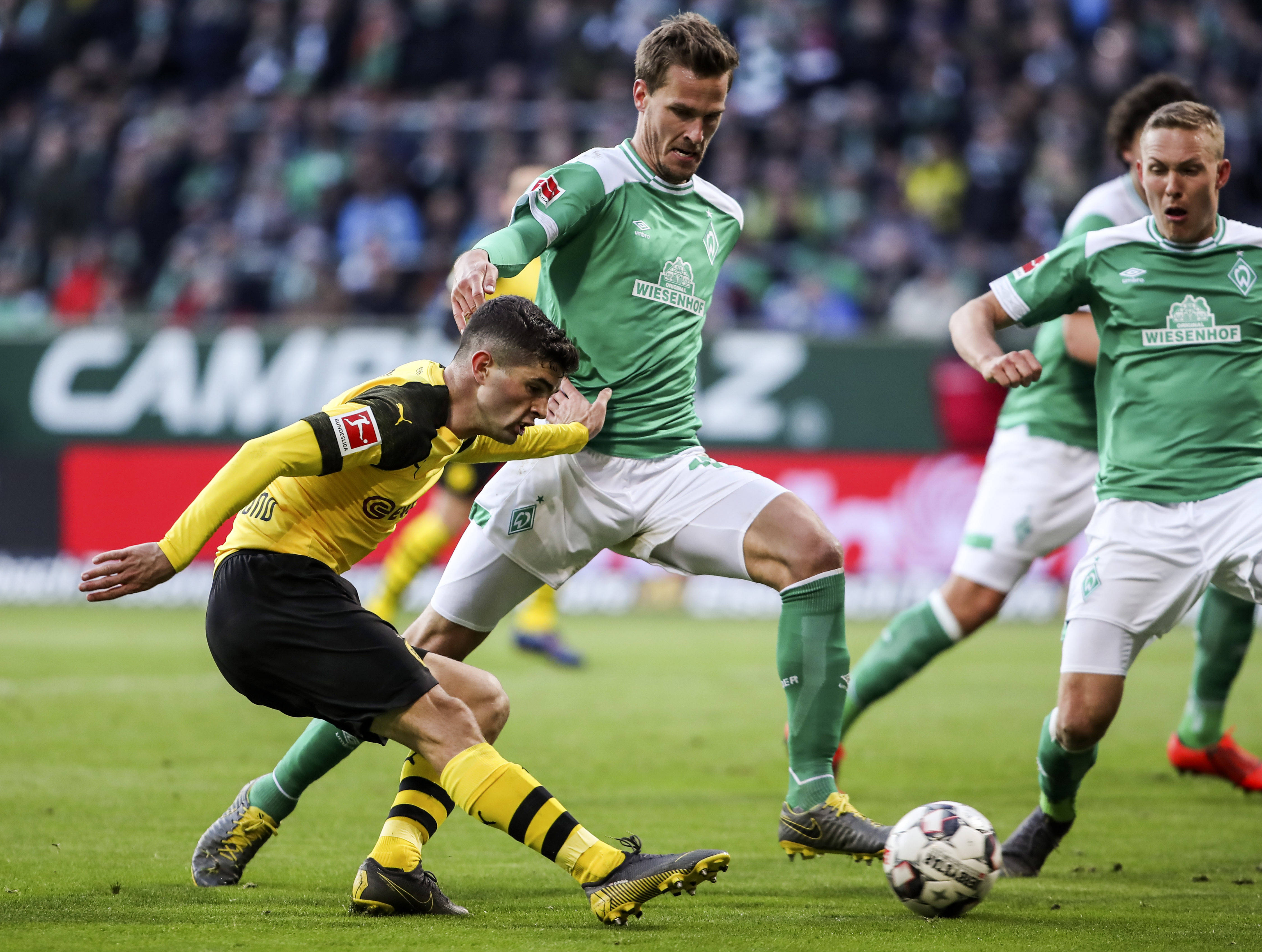 不莱梅客场失利，实力暴露不足的简单介绍