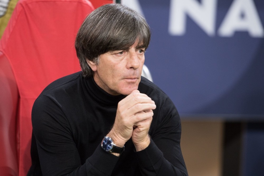 克罗托内教练遭遇批评，球队需调整训练方式