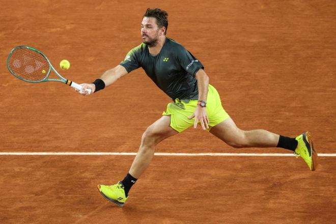 包含日本网球队轻取英国网球队，瓦林卡惊艳世界的词条