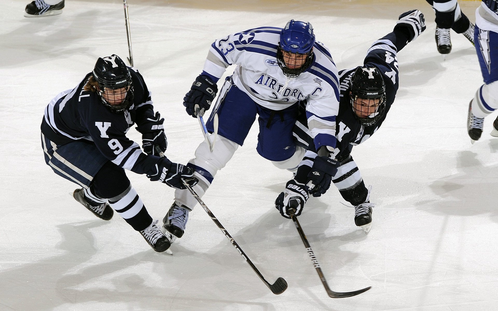 丹麦队完胜印度队,戴资颖高光表现,羽坛风云再起